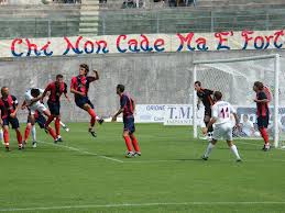 LAquila calcio foto azione Lega Pro