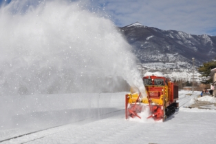 locomotore spazzaneve