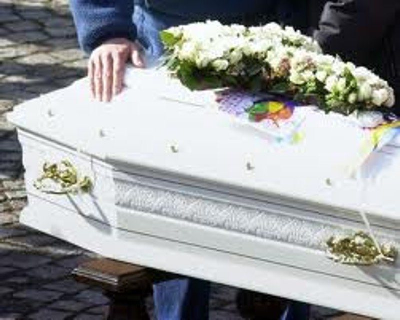 funerali-neonato-morto-a-roma-jacopo original-2