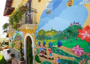 Azzinano Paese dei murales