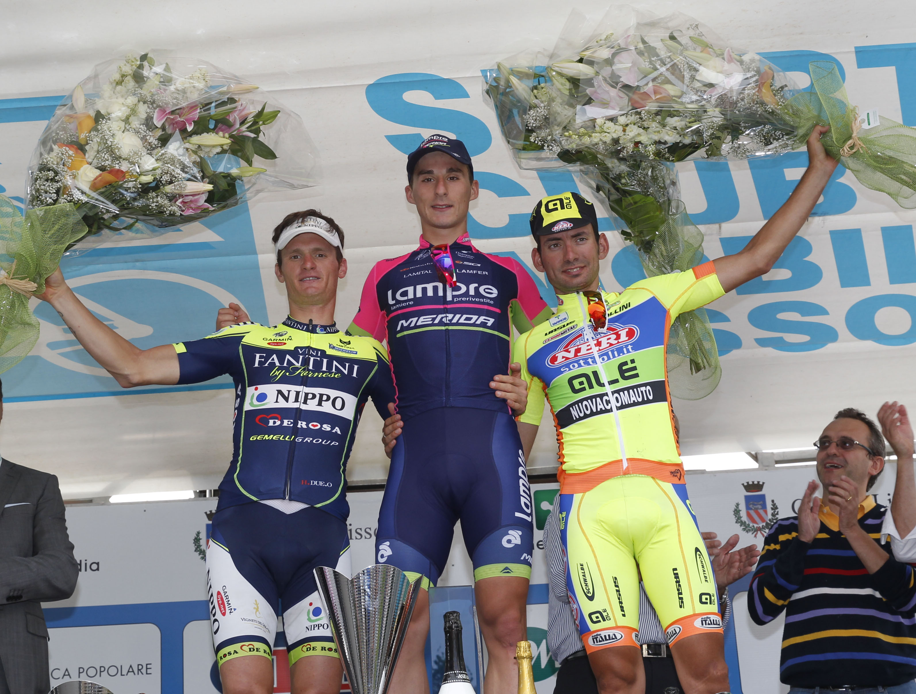 ciclismo podio fantini