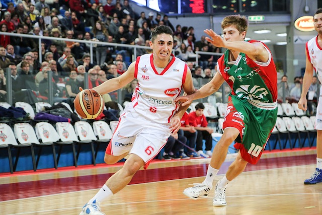 Proger-vs-Omegna-3063.Gialloreto