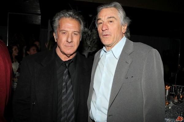 dustin-hoffman-robert-de-niro-2010-12-16-10-50-21-600x399