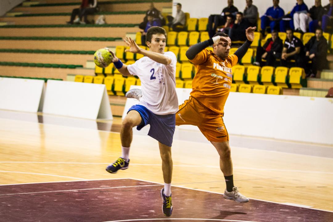 AA HANDBALL
