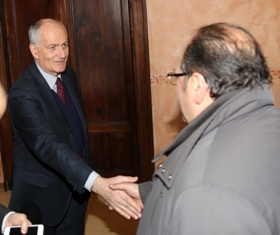 gabrielli stretta-mano