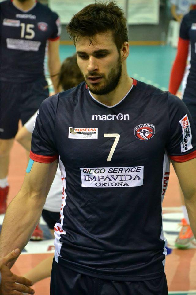 AA volley michajlovic