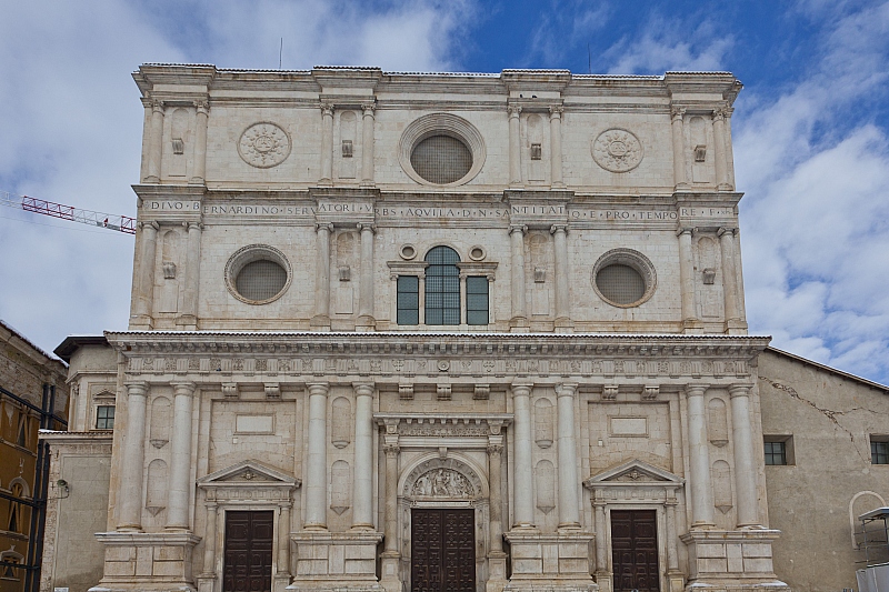 Basilica San Bernardiino LAquila