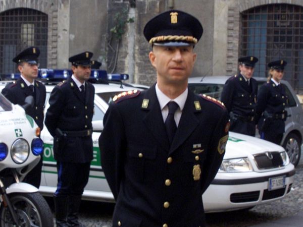 Honorati polizia provinciale