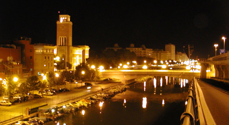 Pescara di notte