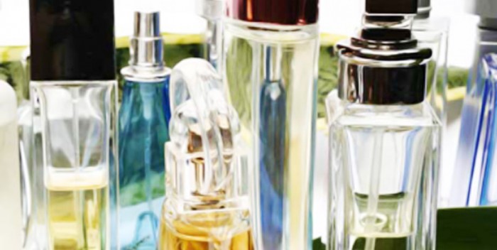 Vasto-rubano-profumi-in-negozio