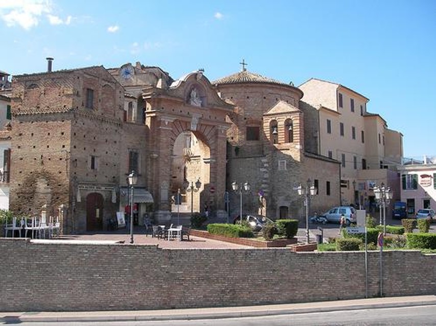 penne-dipendente-muore-in-comune