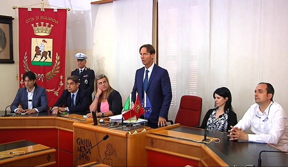 Giulianova-Giunta-rete8