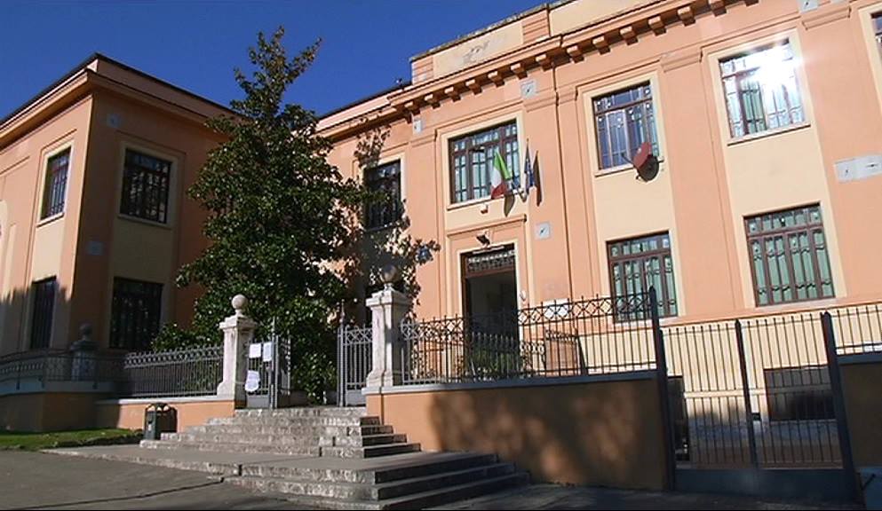 Teramo-noè-lucidi-scuola-rete8