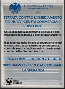 Locandina serrata piccolo commercio