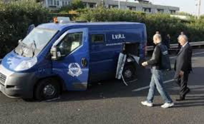 portavalori-ivri-assalto