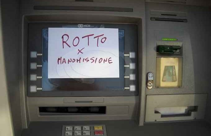 bancomat-svaligiato