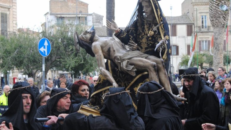 madonnaaddoloratavasto