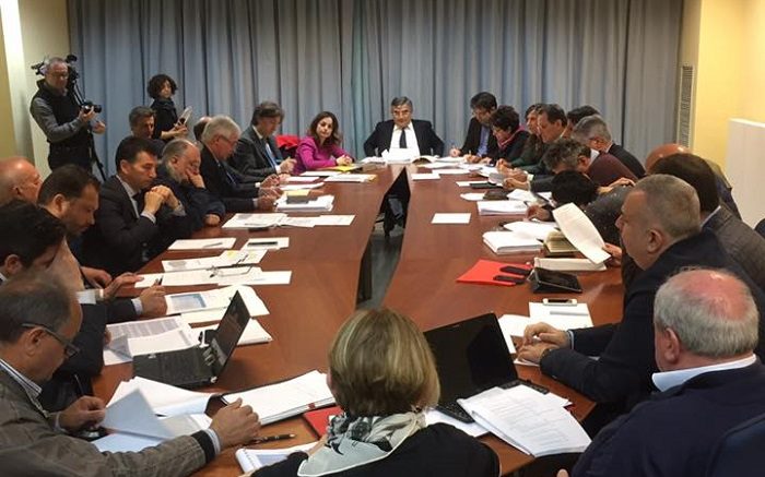 tavolo-regione-sindacati1