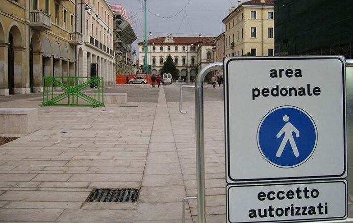 isola-pedonale-avezzano111