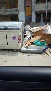 rifiuti montesilvano via ariosto 2