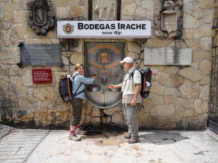 dina-e-luigi-alla-fontana-di-estella