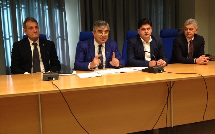 d'alfonso-cratere-terremoto1