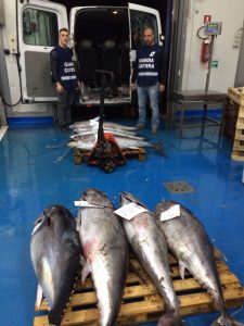 sequstro-tonno-rosso-2