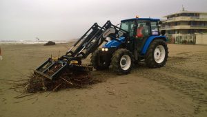 pulizia spiaggia1