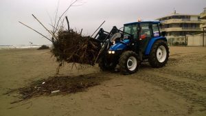 pulizia spiaggia3