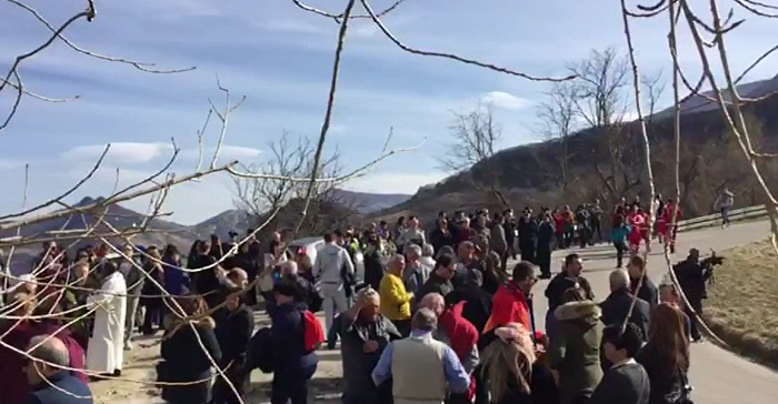 rigopiano-fiaccolata