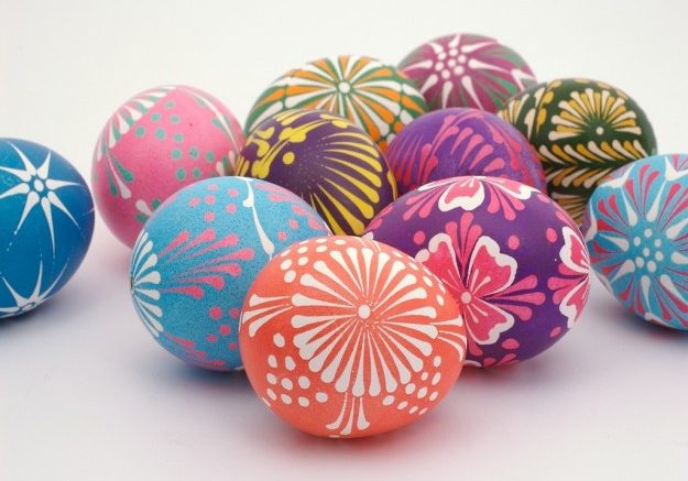 spoltore-gioco-scucchie-uova-dipinte