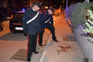 carabinieri accoltellamento