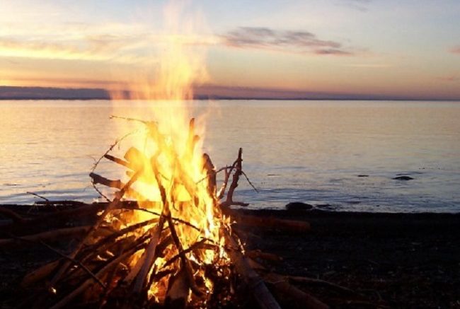 falò-spiaggia11