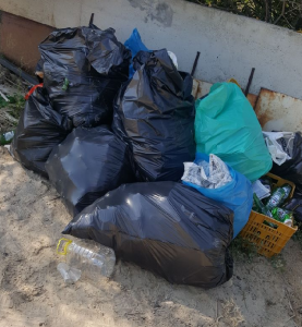 rifiuti spiaggia