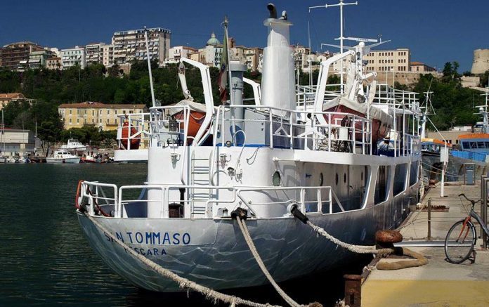 nave-scuola-acciauoli