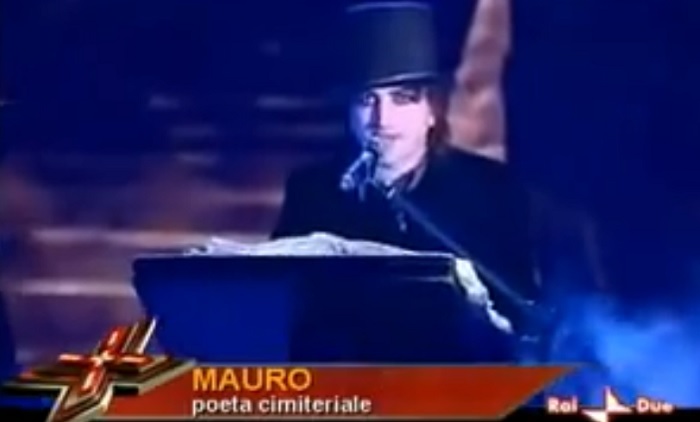 poeta-cimiteriale1