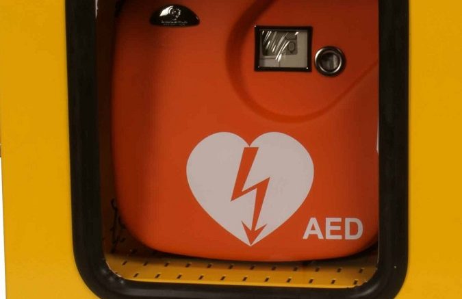 defibrillatore1