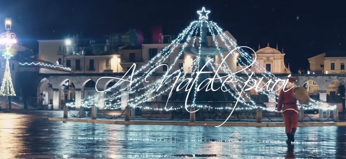 A Natale Puoi.Sulmona A Natale Puoi Boom Di Visualizzazioni Per Il Video