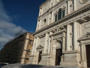 scuola De Amicis e basilica di San Bernardino all'Aquila