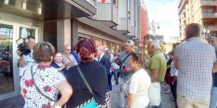 sitin-inquilini-case-popolari1