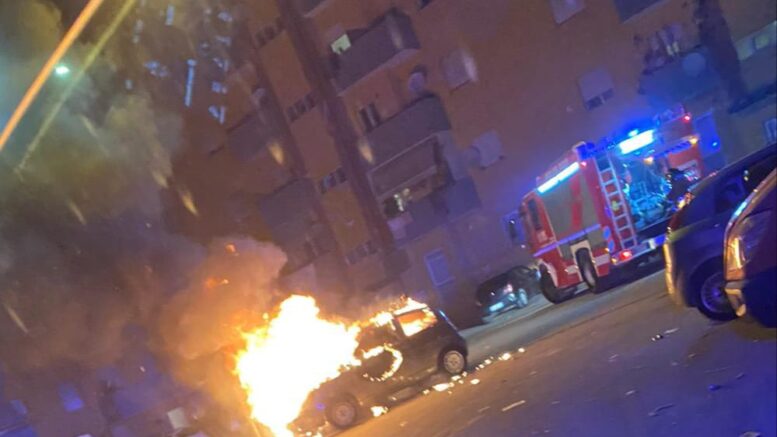 auto in fiamme rancitelli