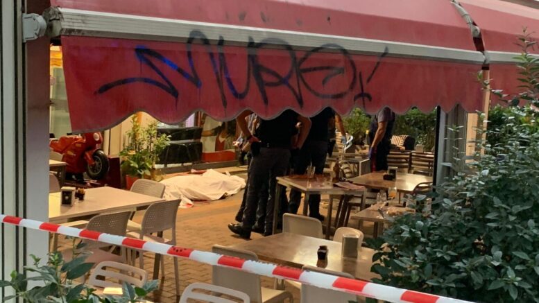 omicidio strada parco